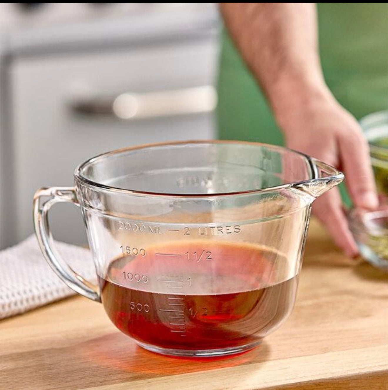 GLASS MIXING BOWL (Kitchen Classics 2QT)
